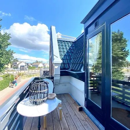 Maison Du Gare Apartment